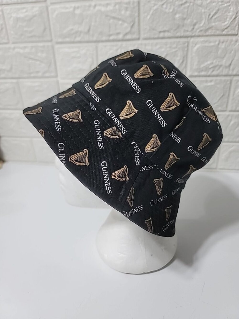 Guinness black bucket hat, Reversible Hat with harp Logo, official irish beer